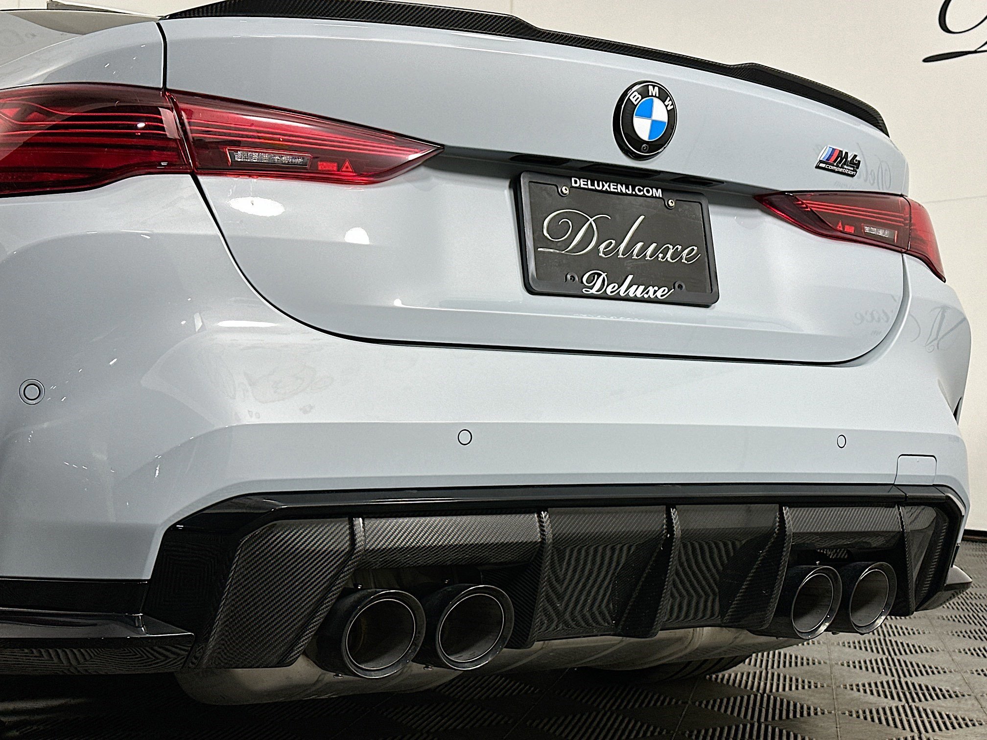 Used 2025 BMW M4 Competition w/ M Carbon Exterior Package image 25