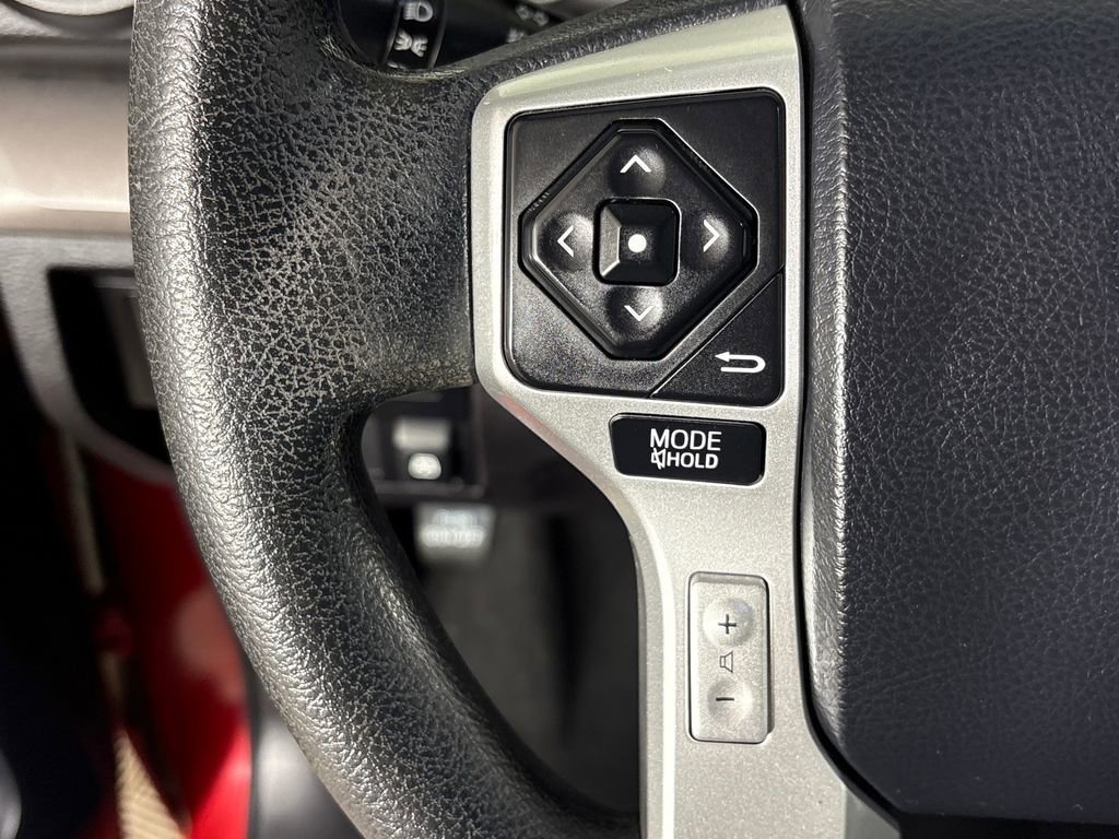 Used 2015 Toyota Tundra SR5 w/ SR5 Upgrade Package image 16