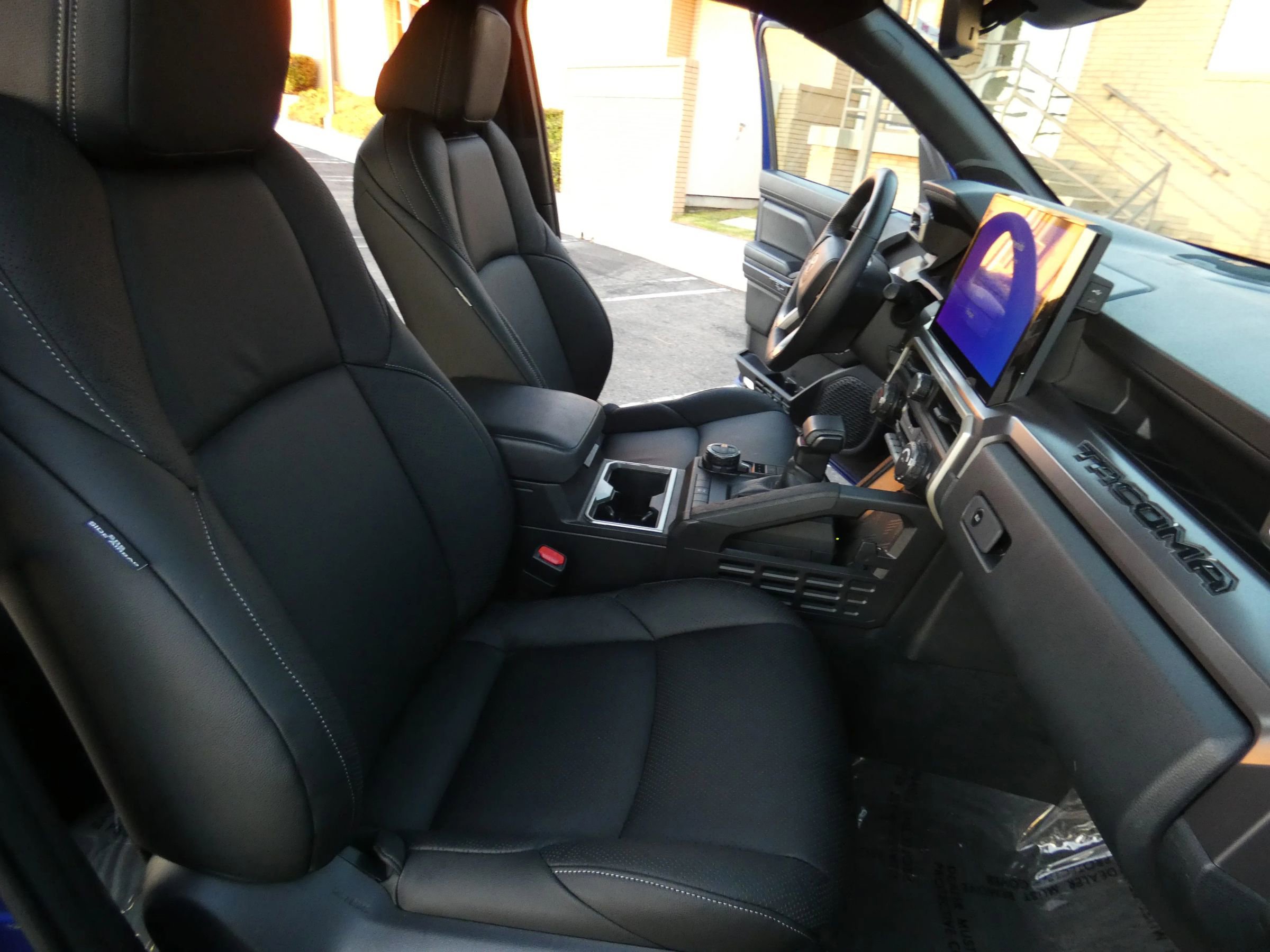 Used 2025 Toyota Tacoma TRD Off-Road w/ TRD Off Road Upgrade Package image 27