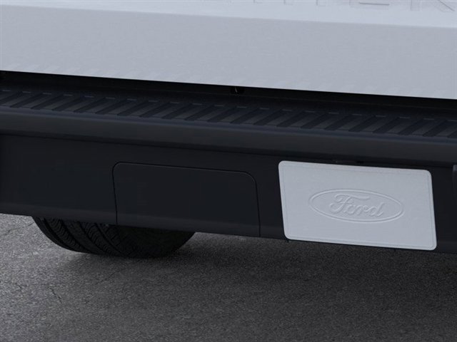 New 2025 Ford Maverick XL w/ Equipment Group 102A image 24