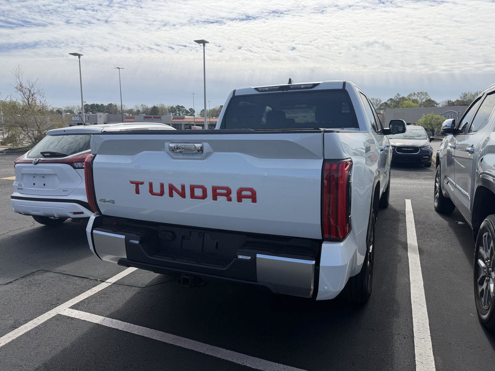 Used 2024 Toyota Tundra Limited image 4