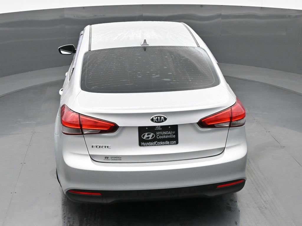 Used 2017 Kia Forte LX image 32
