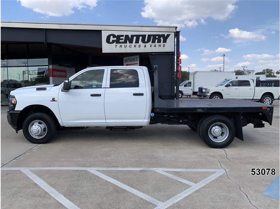 Used 2024 RAM 3500 Tradesman AWD/4WD image 4