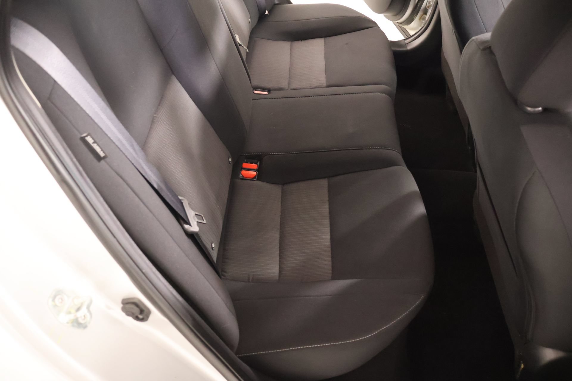 Used 2023 Nissan Sentra SV FWD image 13
