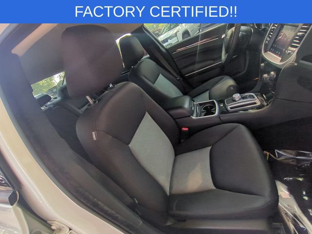 Certified 2023 Chrysler 300 Touring w/ Sport Appearance Package RWD image 35