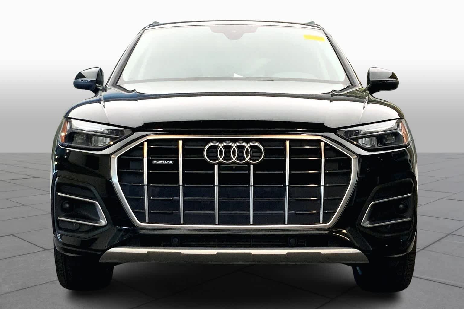Used 2021 Audi Q5 2.0T Premium Plus w/ Premium Plus Package AWD/4WD image 4