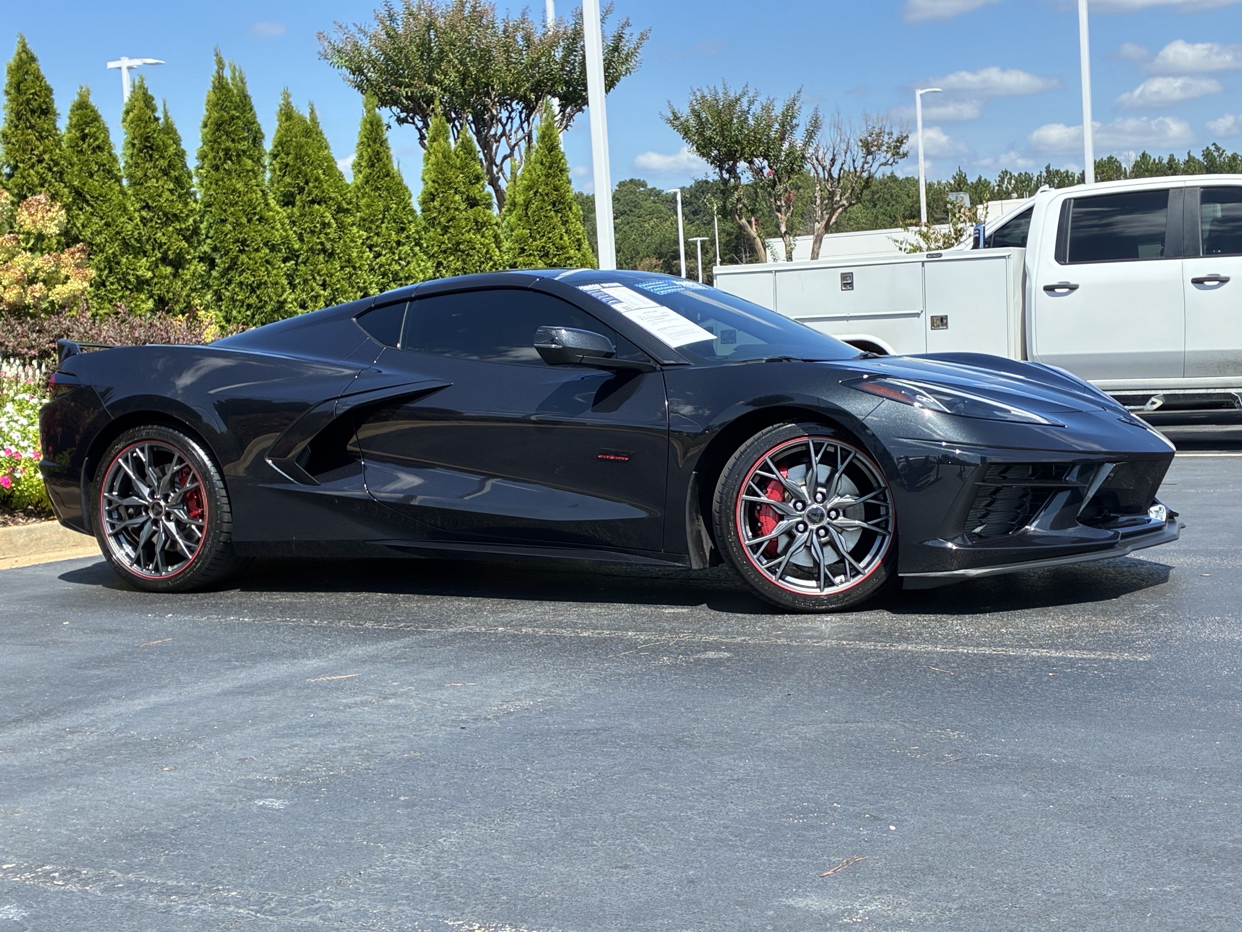 Used 2023 Chevrolet Corvette Stingray Premium Cpe w/ Z51 Performance Package RWD image 3