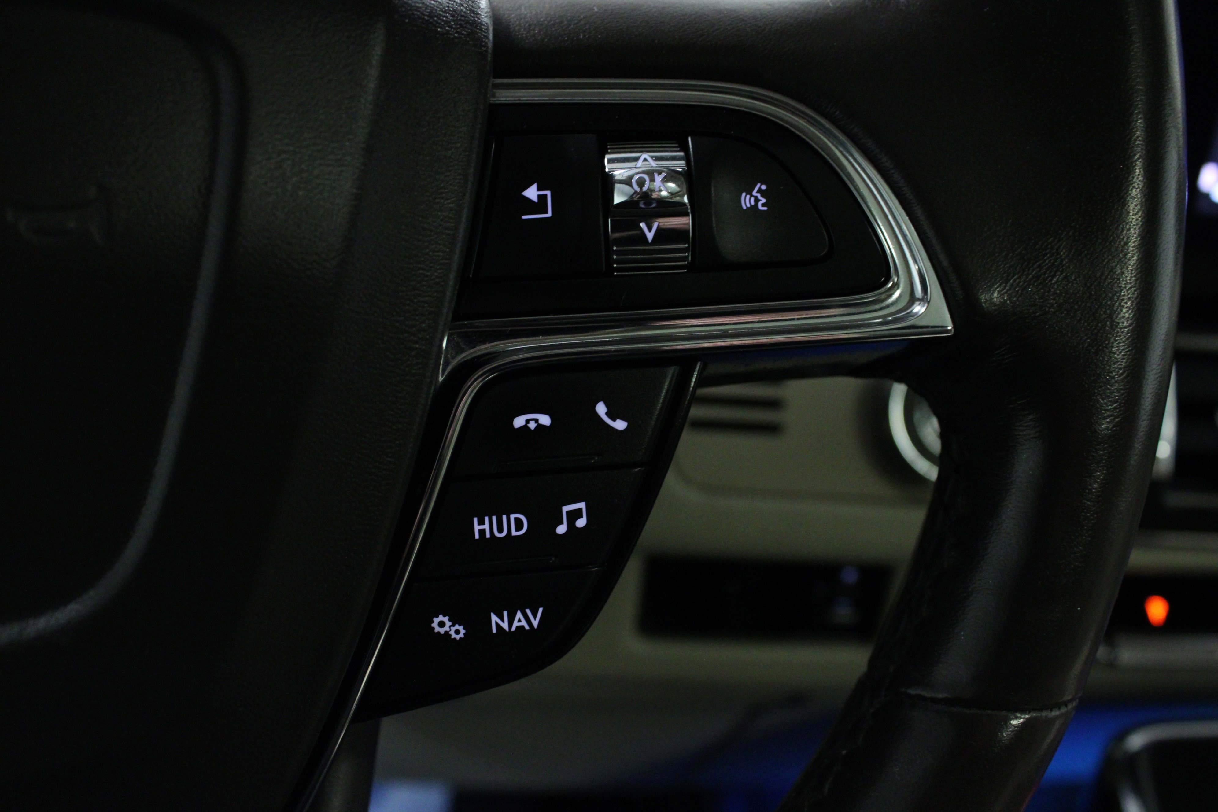 Used 2019 Lincoln Navigator Reserve image 22