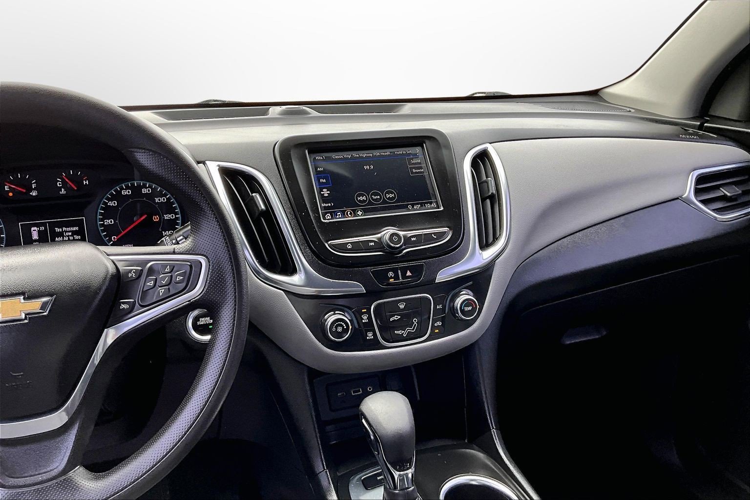 Used 2022 Chevrolet Equinox LS AWD/4WD image 6