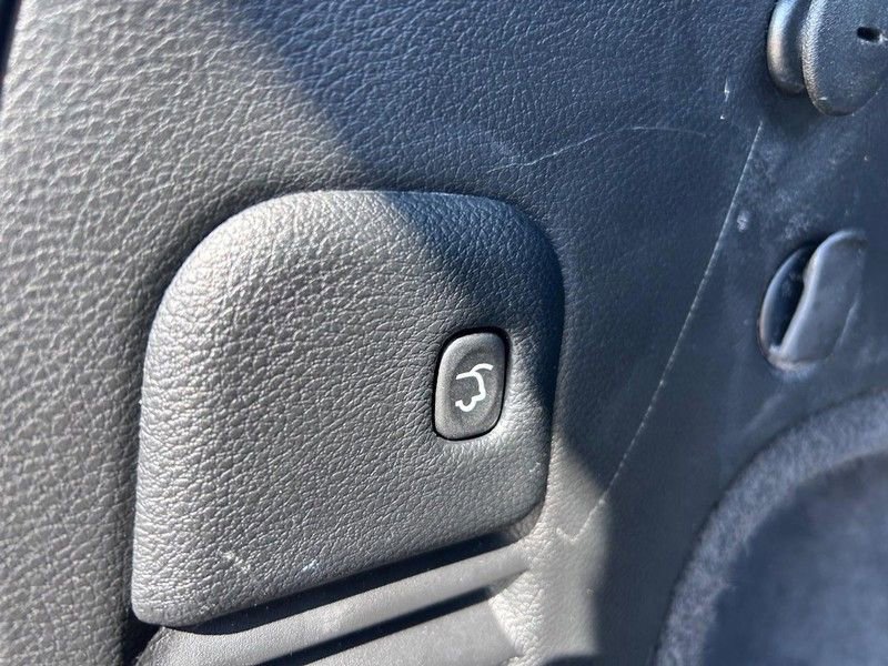 Used 2021 Jeep Grand Cherokee Overland image 5