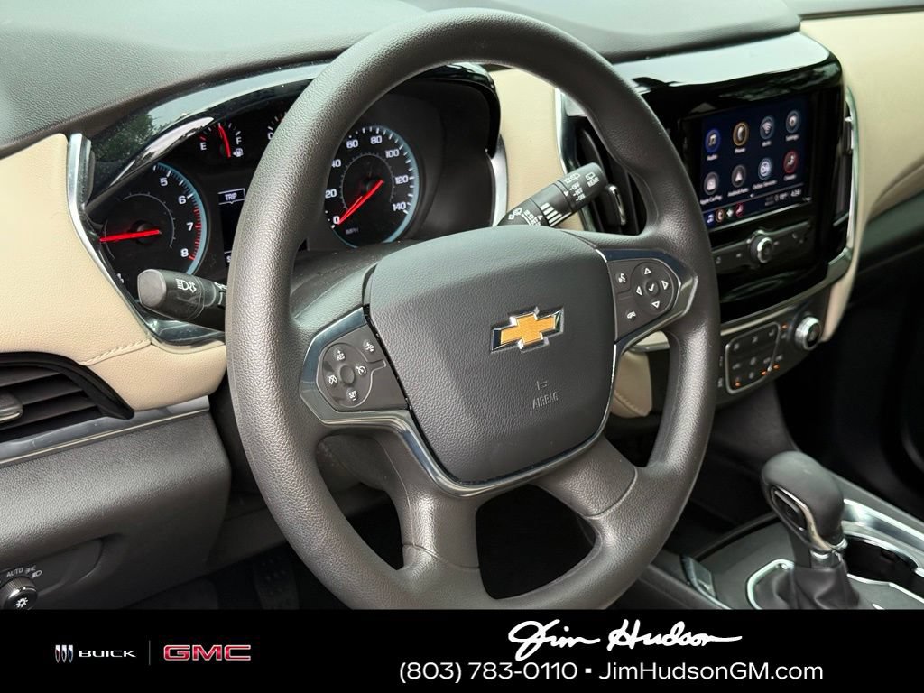 Certified 2023 Chevrolet Traverse LS FWD image 17