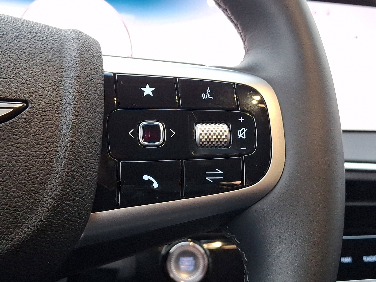 Certified 2026 Genesis GV70 2.5T image 22