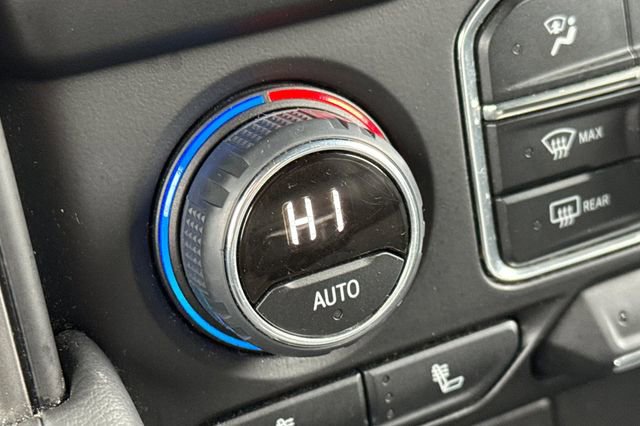 Used 2024 Chevrolet Tahoe LT image 30