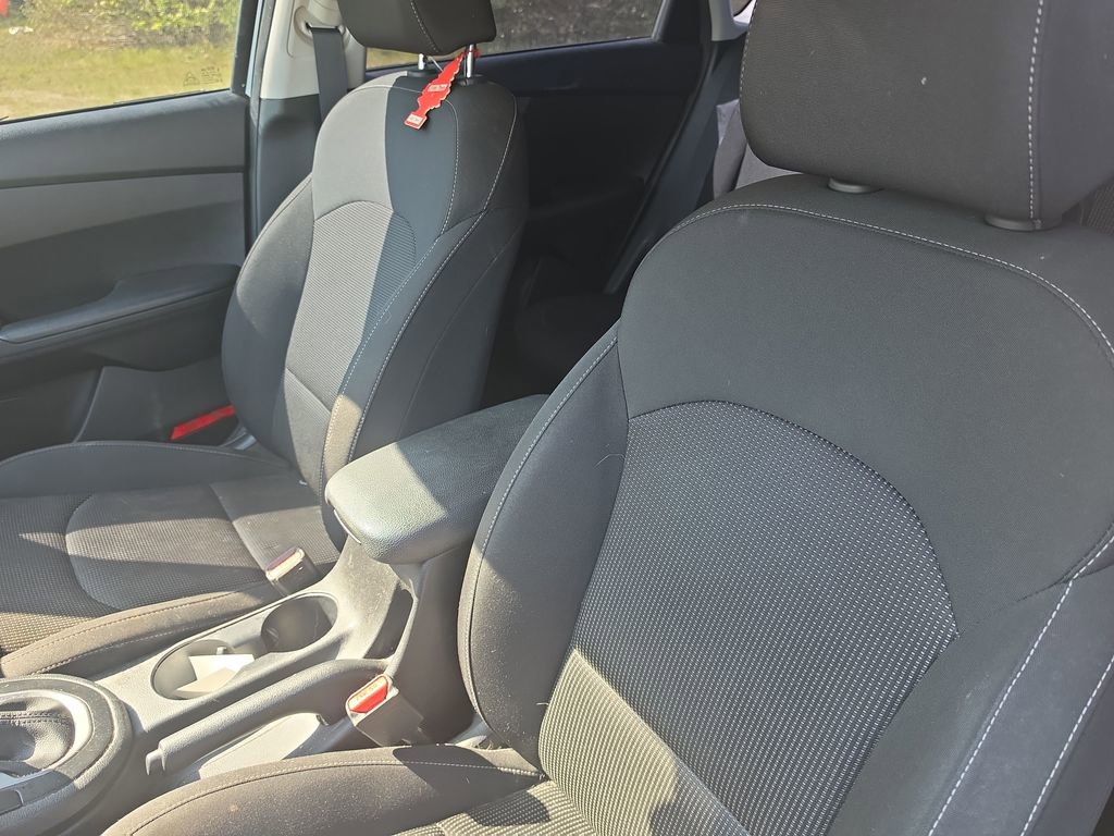 Used 2020 Kia Forte LXS FWD image 4