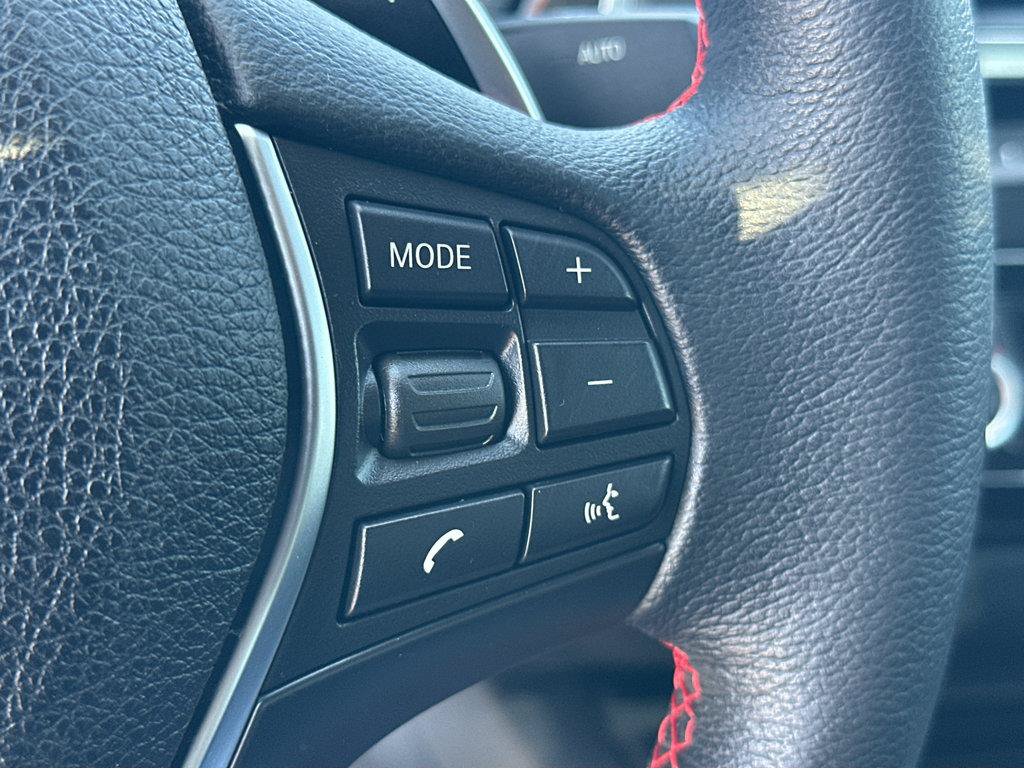 Used 2018 BMW 330i Sedan w/ Premium Package RWD image 23