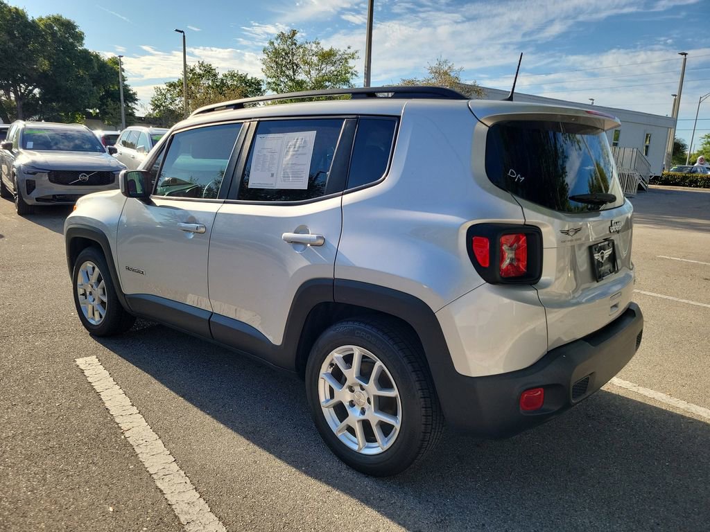 Used 2021 Jeep Renegade Latitude image 6