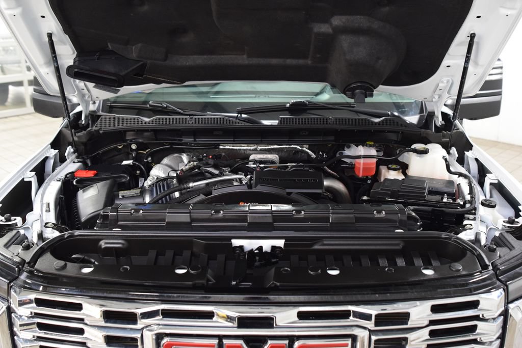 Used 2025 GMC Sierra 3500 Denali w/ Denali Reserve Package AWD/4WD image 30