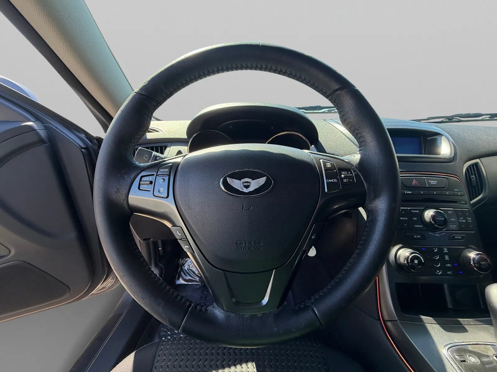 Used 2011 Hyundai Genesis 2.0T RWD image 20