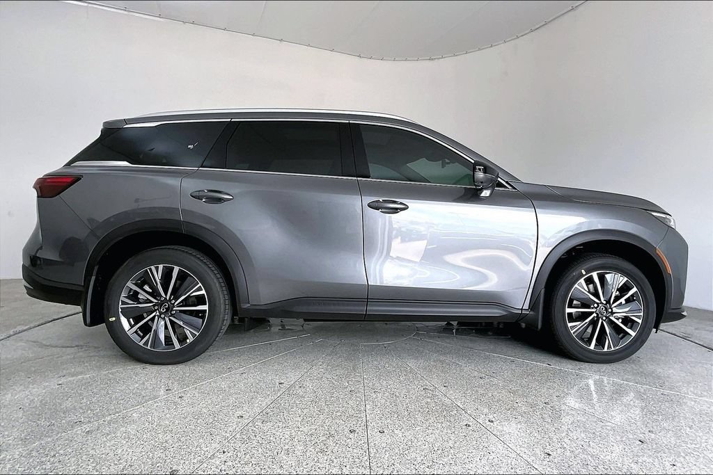 New 2027 INFINITI QX60 Luxe w/ Cargo Package FWD image 8