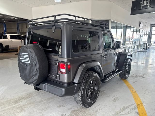 Used 2022 Jeep Wrangler Sport AWD/4WD image 6