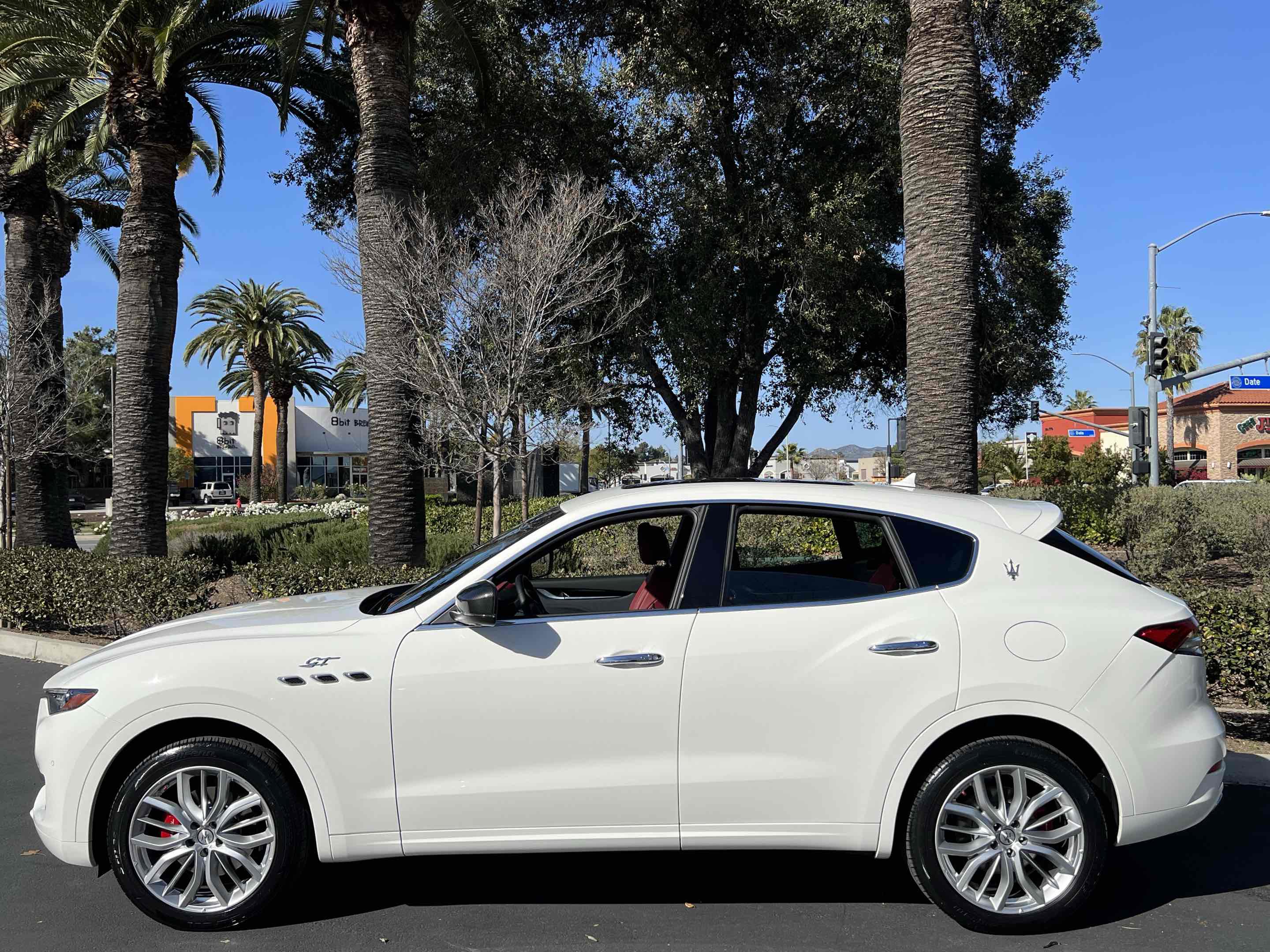 Used 2022 Maserati Levante GT image 33