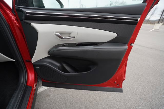 Used 2022 Hyundai Tucson Limited image 21