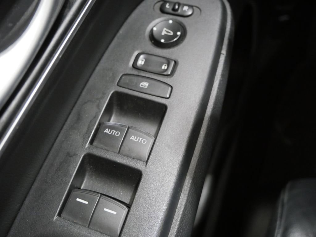 Used 2020 Honda CR-V EX-L image 14