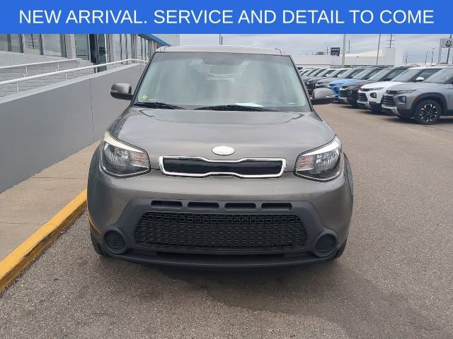 Used 2014 Kia Soul + FWD image 12