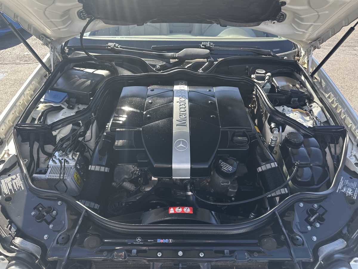 Used 2005 Mercedes-Benz E 320 Sedan image 22