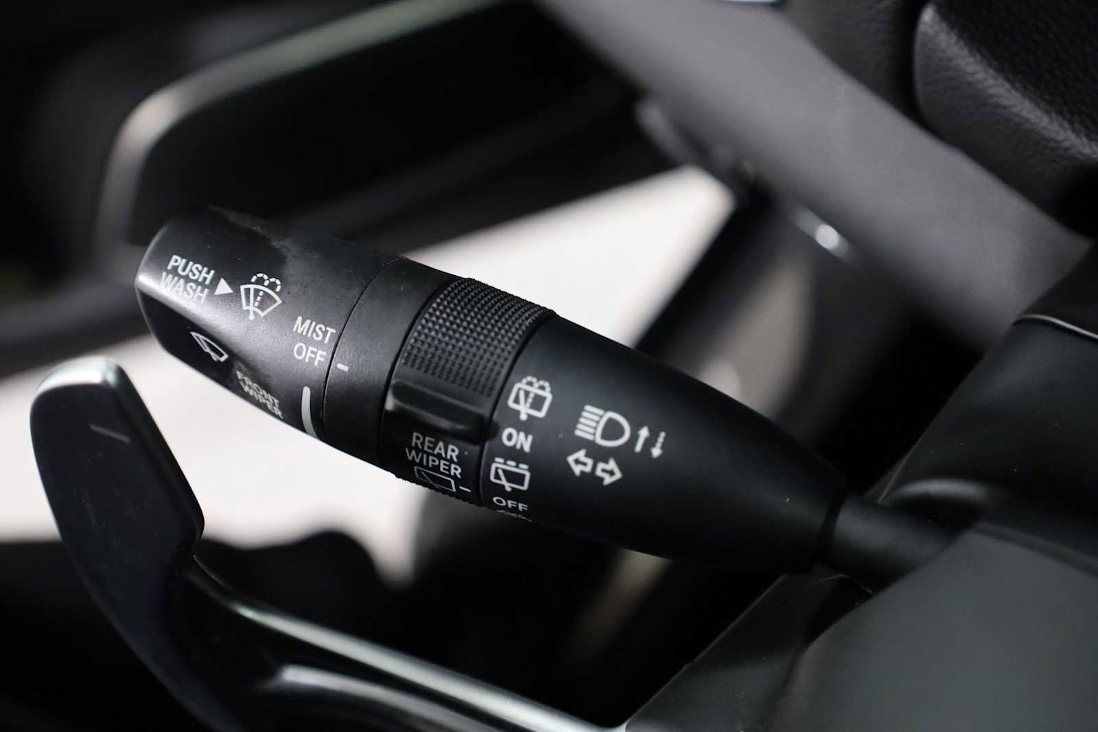 Used 2017 Maserati Levante S image 30