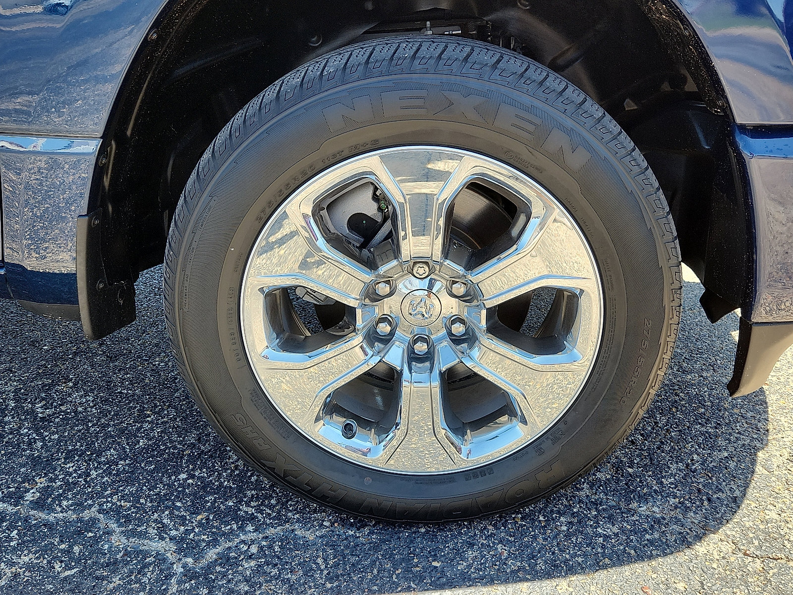 Used 2024 RAM 1500 Lone Star image 6