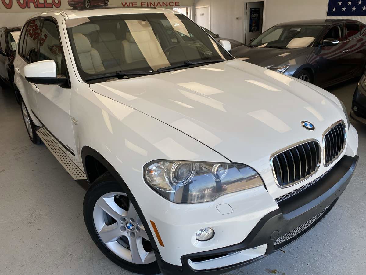 Used 2010 BMW X5 xDrive30i image 5