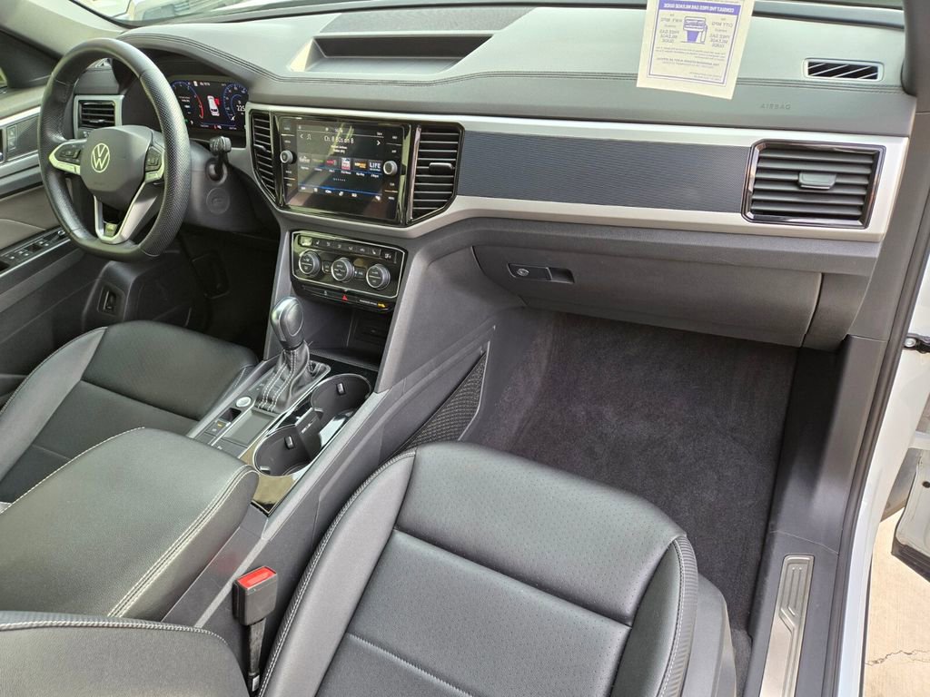 Used 2021 Volkswagen Atlas Cross Sport SEL R-Line image 22