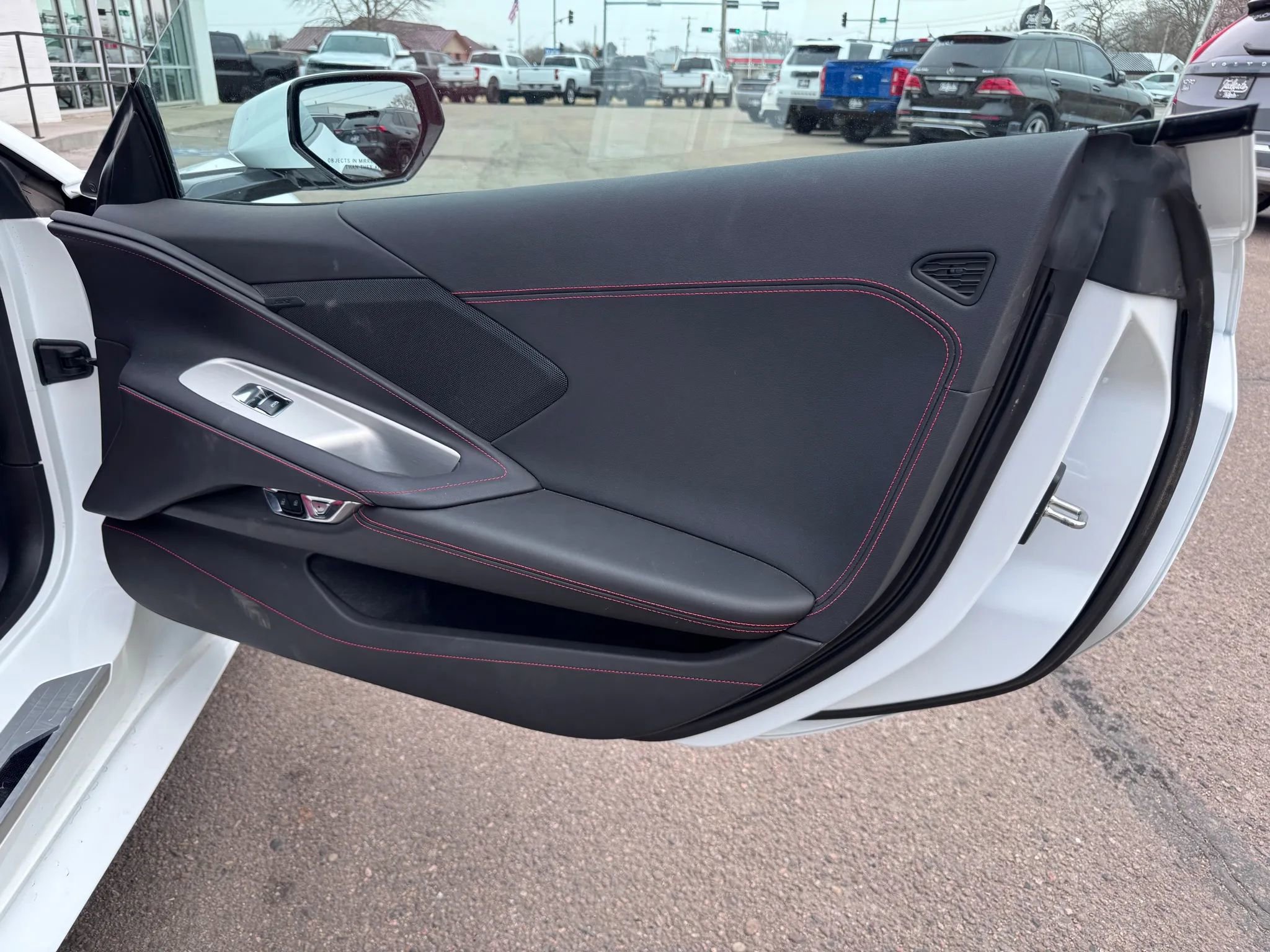 Used 2025 Chevrolet Corvette Stingray Coupe 2D image 35