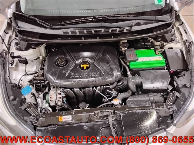Used 2016 Hyundai Elantra SE FWD image 9