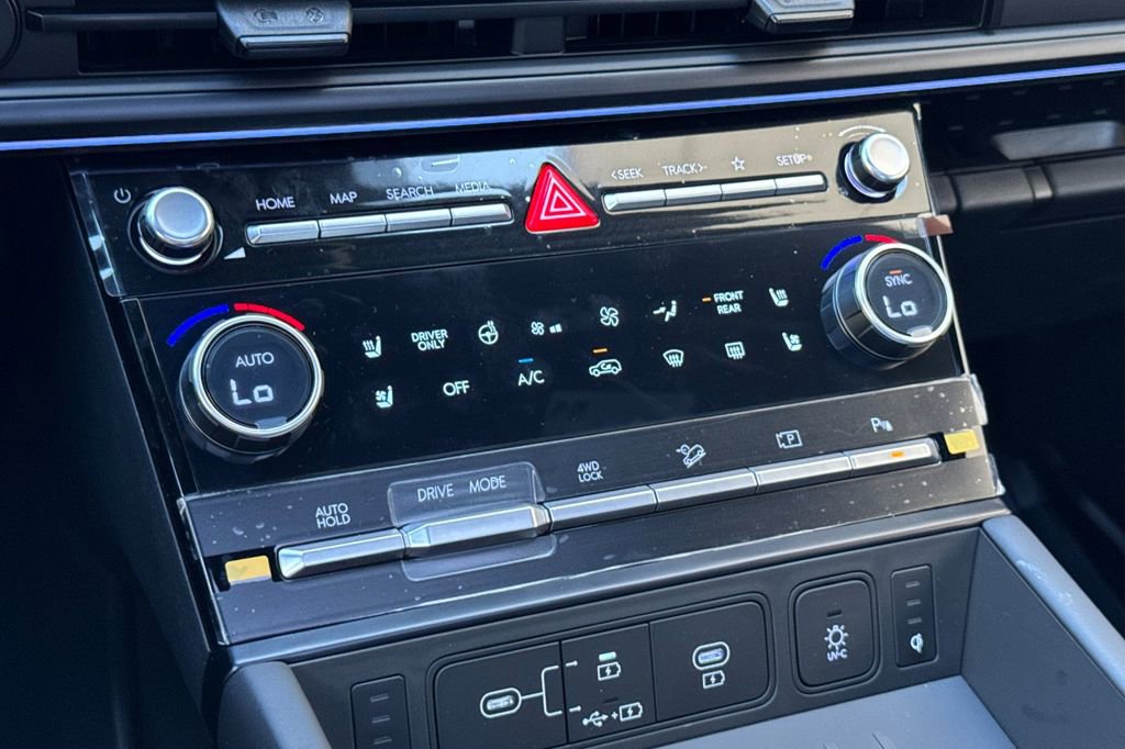 New 2025 Hyundai Santa Fe Calligraphy image 19