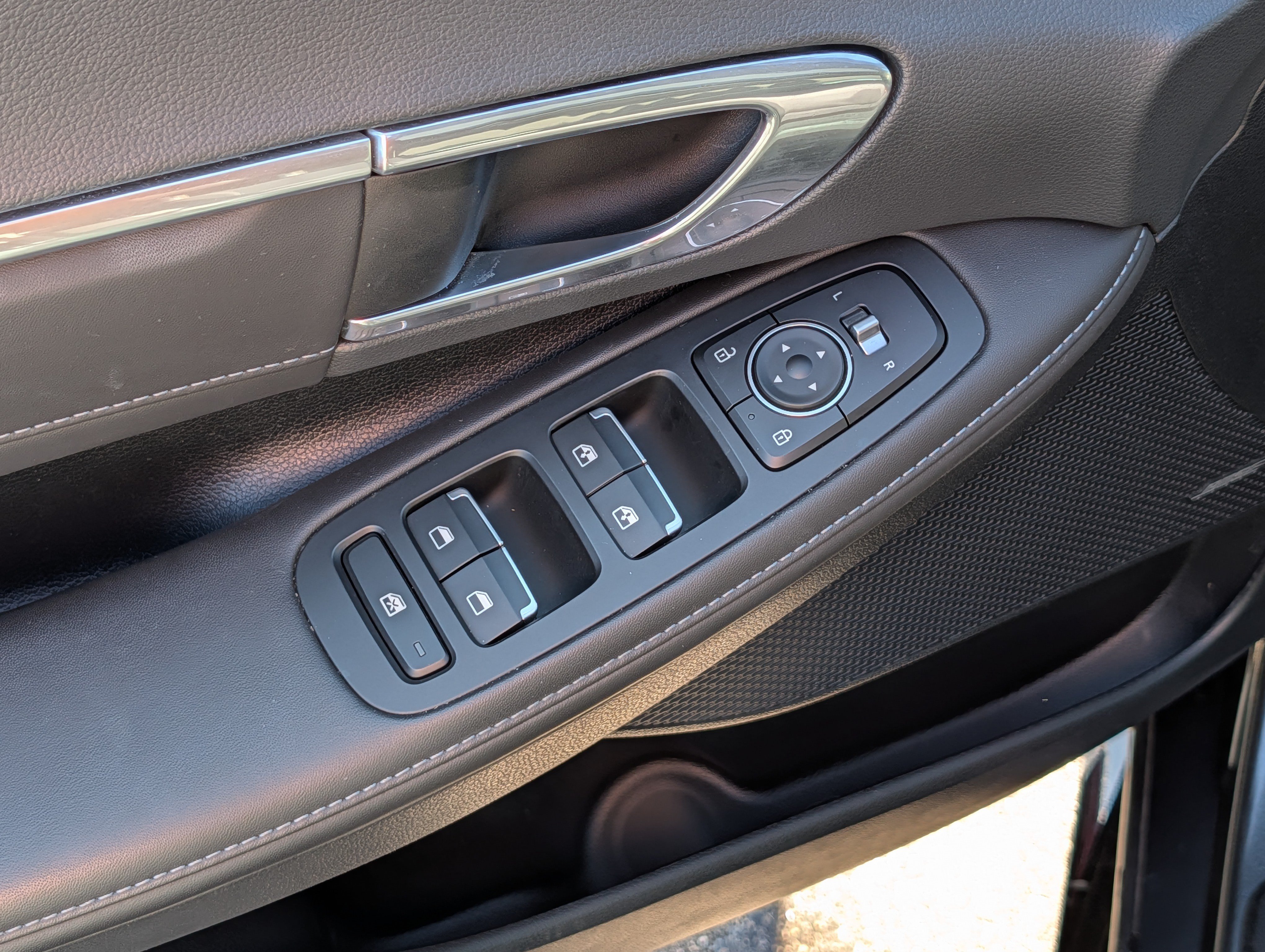 Certified 2023 Hyundai Sonata Limited FWD image 19