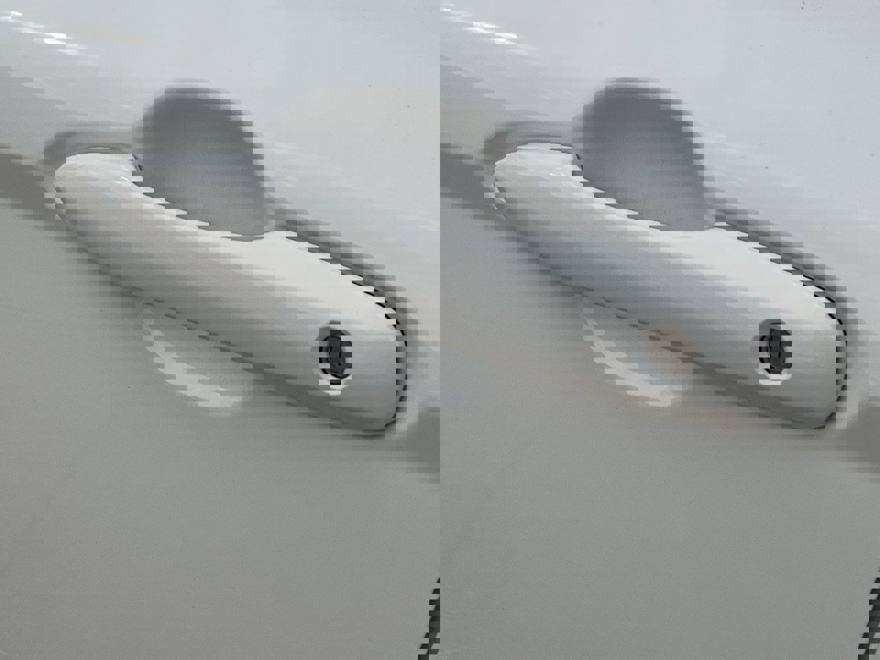 Used 2025 Toyota Camry SE image 10