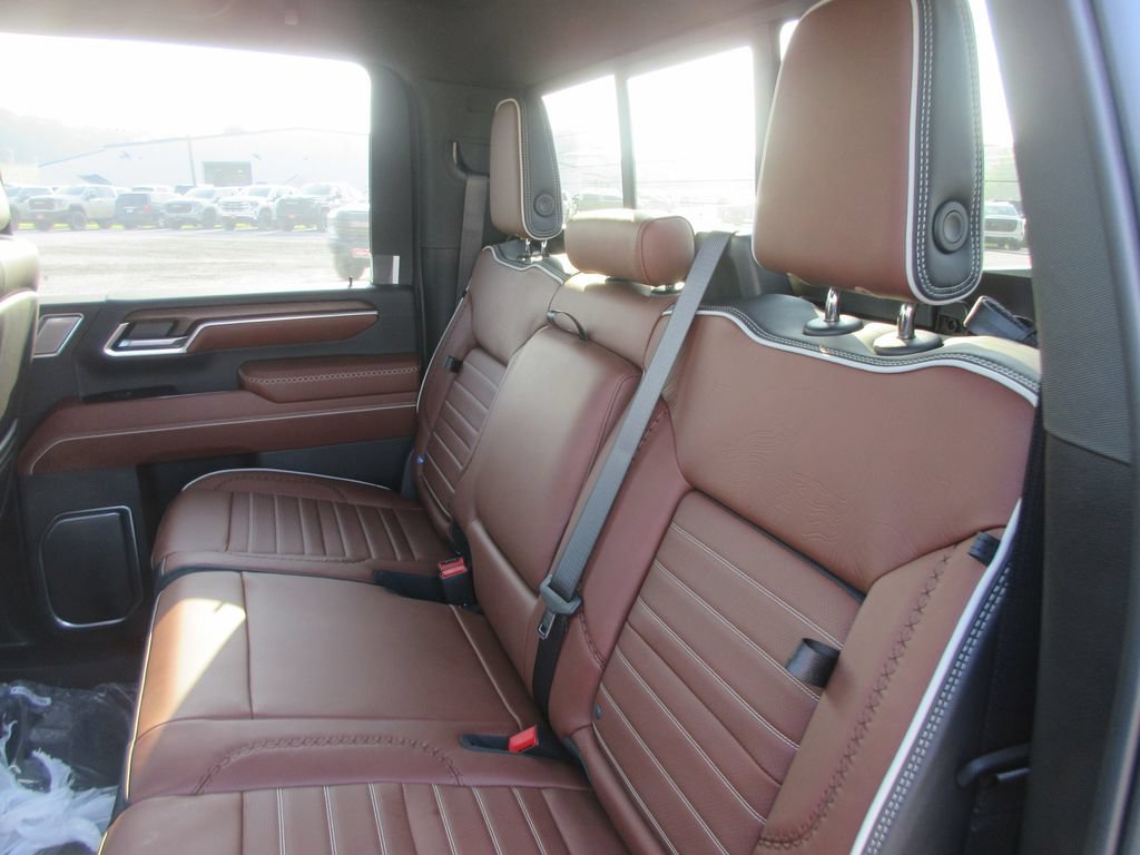 New 2026 GMC Sierra 2500 Denali Ultimate AWD/4WD image 14