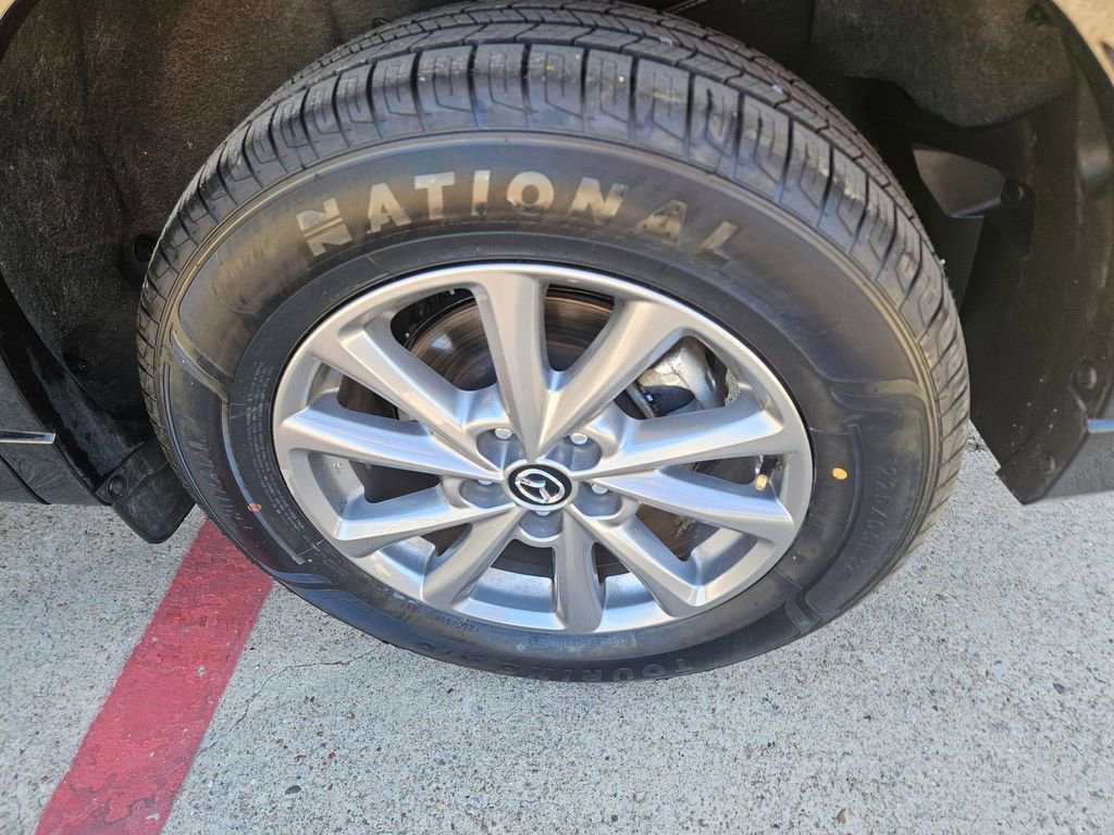 Used 2025 MAZDA CX-5 AWD 2.5 S w/ Preferred Package image 24