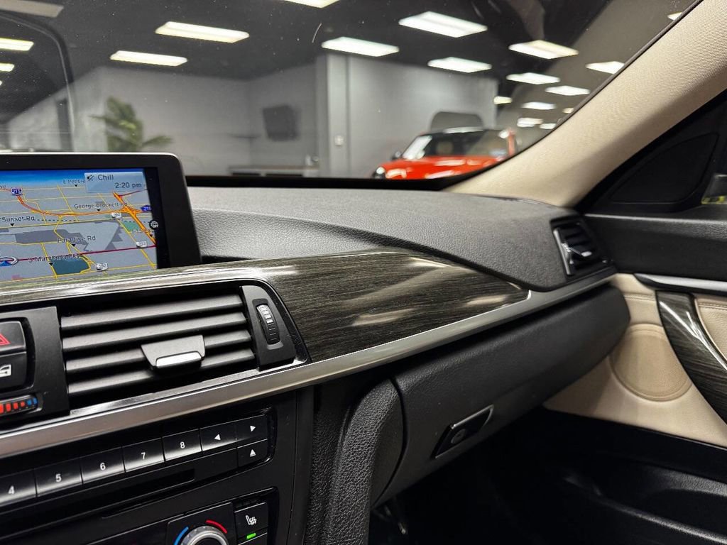 Used 2015 BMW 328i Gran Turismo xDrive AWD/4WD image 27