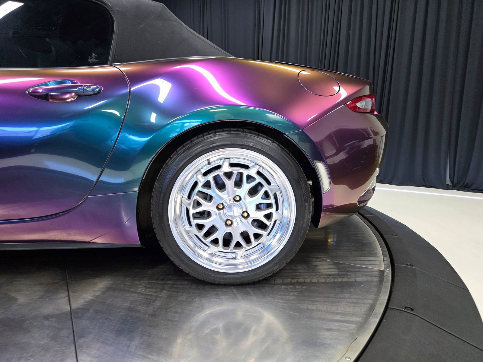 Used 2022 MAZDA MX-5 Miata Grand Touring RWD image 54