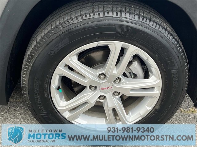 Used 2020 GMC Terrain SLE w/ Driver Convenience Package image 9