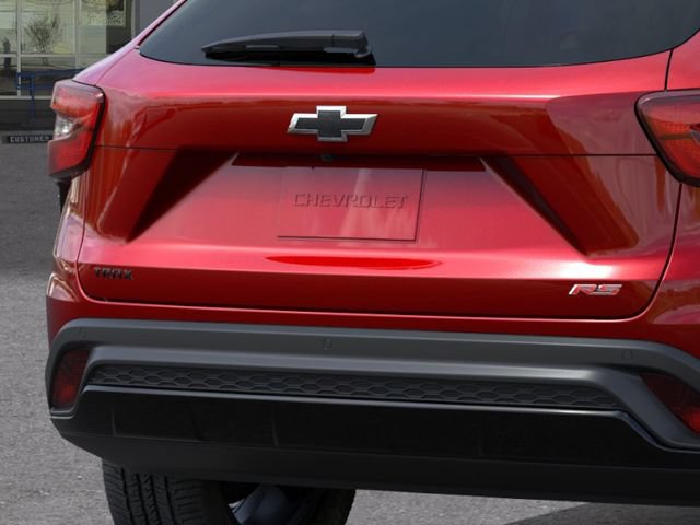 New 2026 Chevrolet Trax RS w/ Sunroof Package FWD image 14