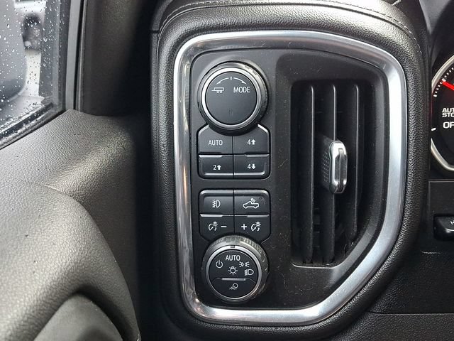 Used 2020 Chevrolet Silverado 1500 High Country w/ Technology Package AWD/4WD image 26