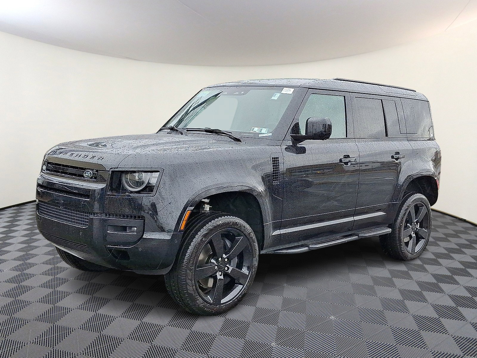 New 2026 Land Rover Defender 110 X-Dynamic SE image 1