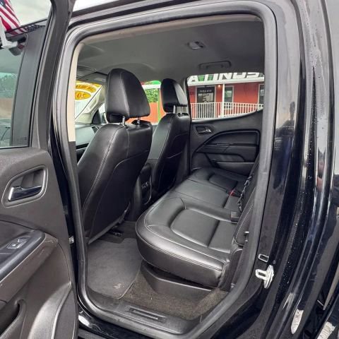 Used 2017 GMC Canyon SLT w/ Driver Alert Package RWD image 8