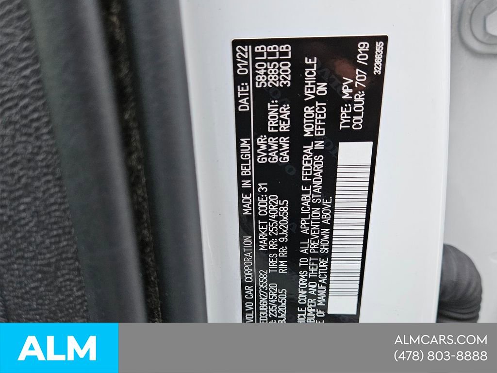 Used 2022 Volvo XC40 P8 Recharge Ultimate AWD/4WD image 12