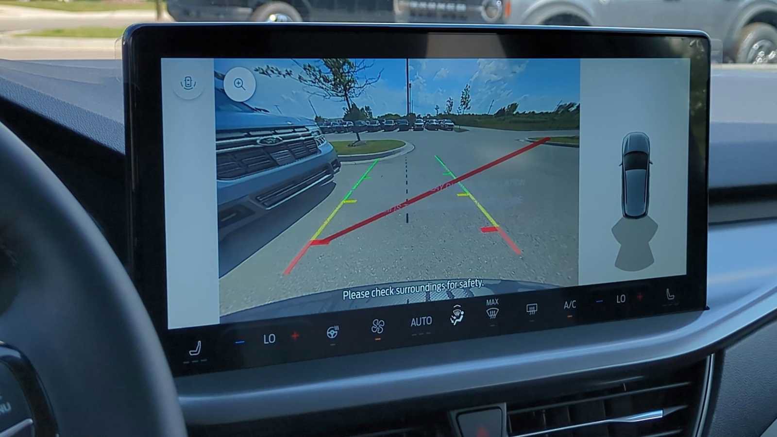 New 2025 Ford Escape SE FWD image 27