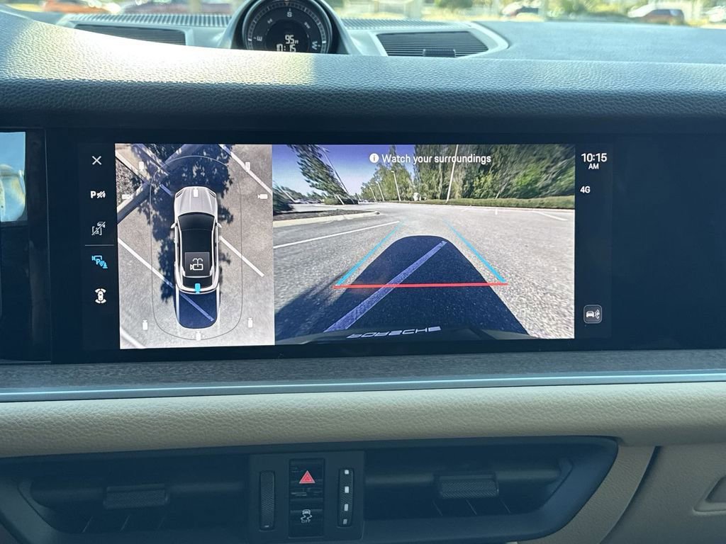 Certified 2024 Porsche Cayenne Coupe image 13